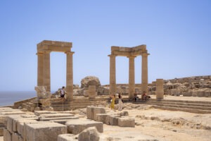 Akropol w Lindos na Rodos. Lato 2026.